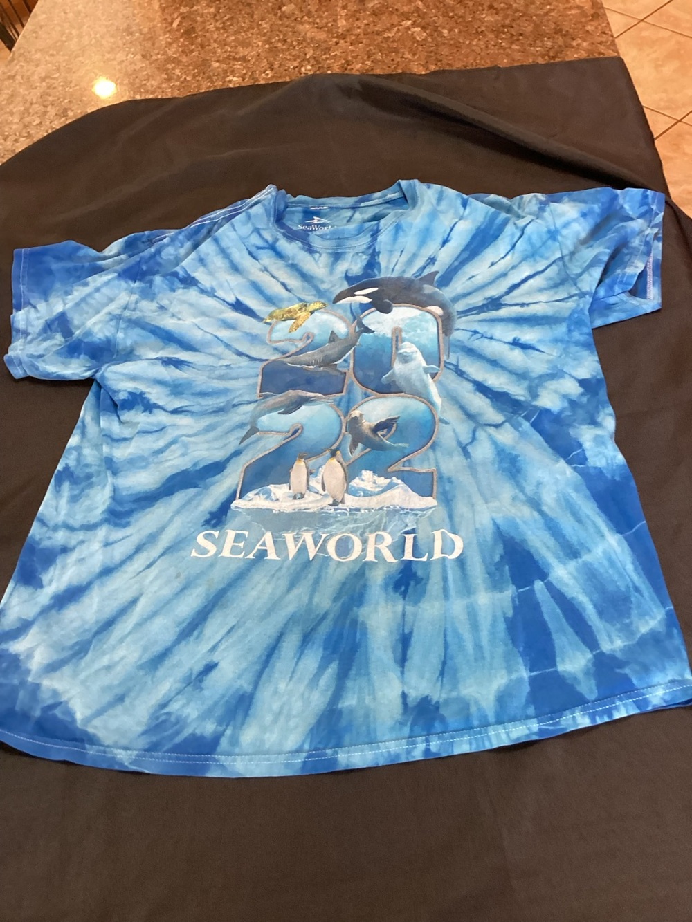 Seaworld,Official,Tie-dye,Size Extra Large